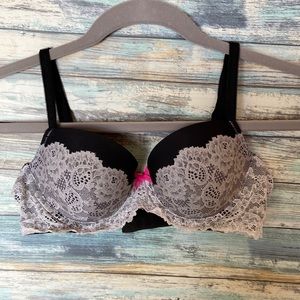 Victoria’s Secret 34C Bra